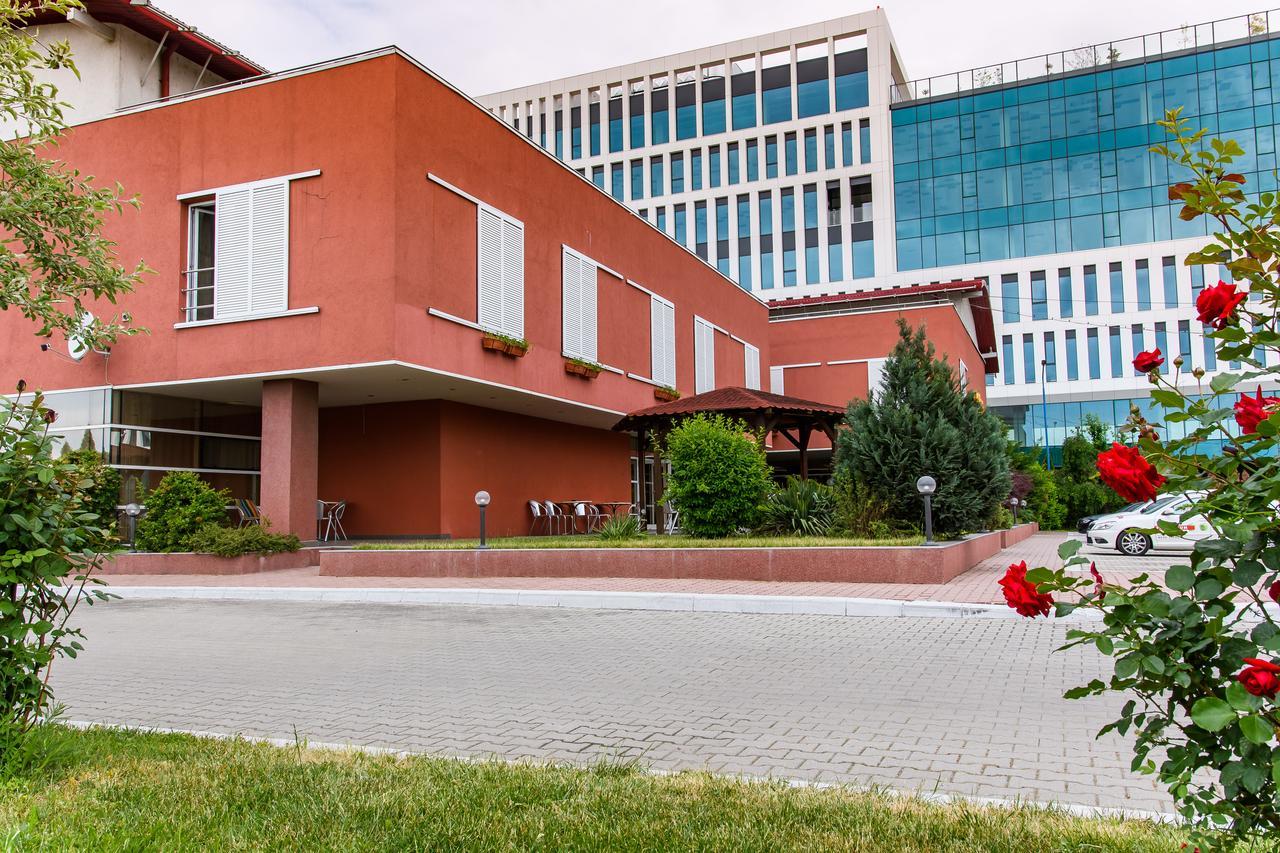 Hotel Torontal Тимишоара Экстерьер фото